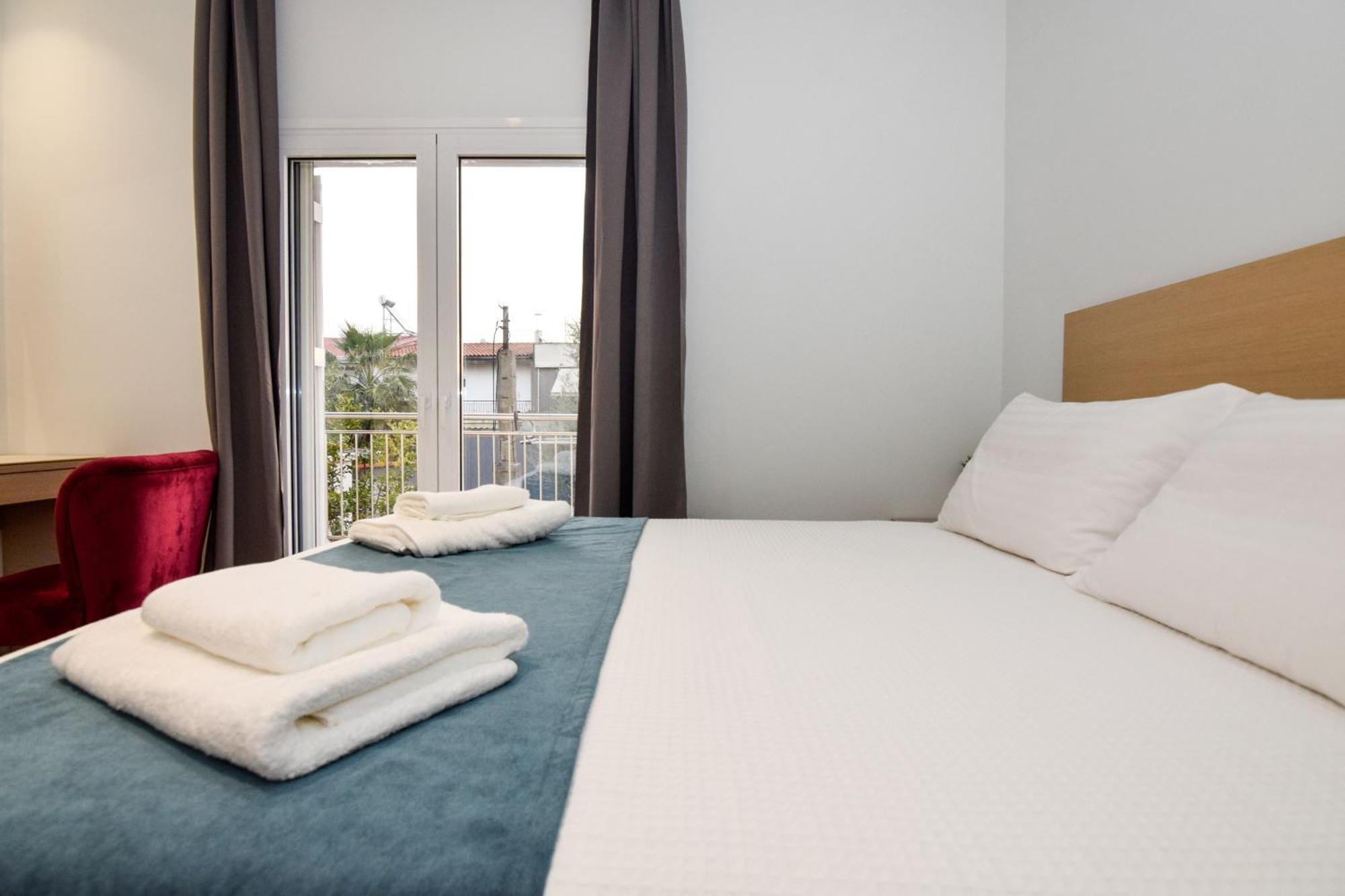 Katakis Luxury Apartment Chania  Exteriör bild