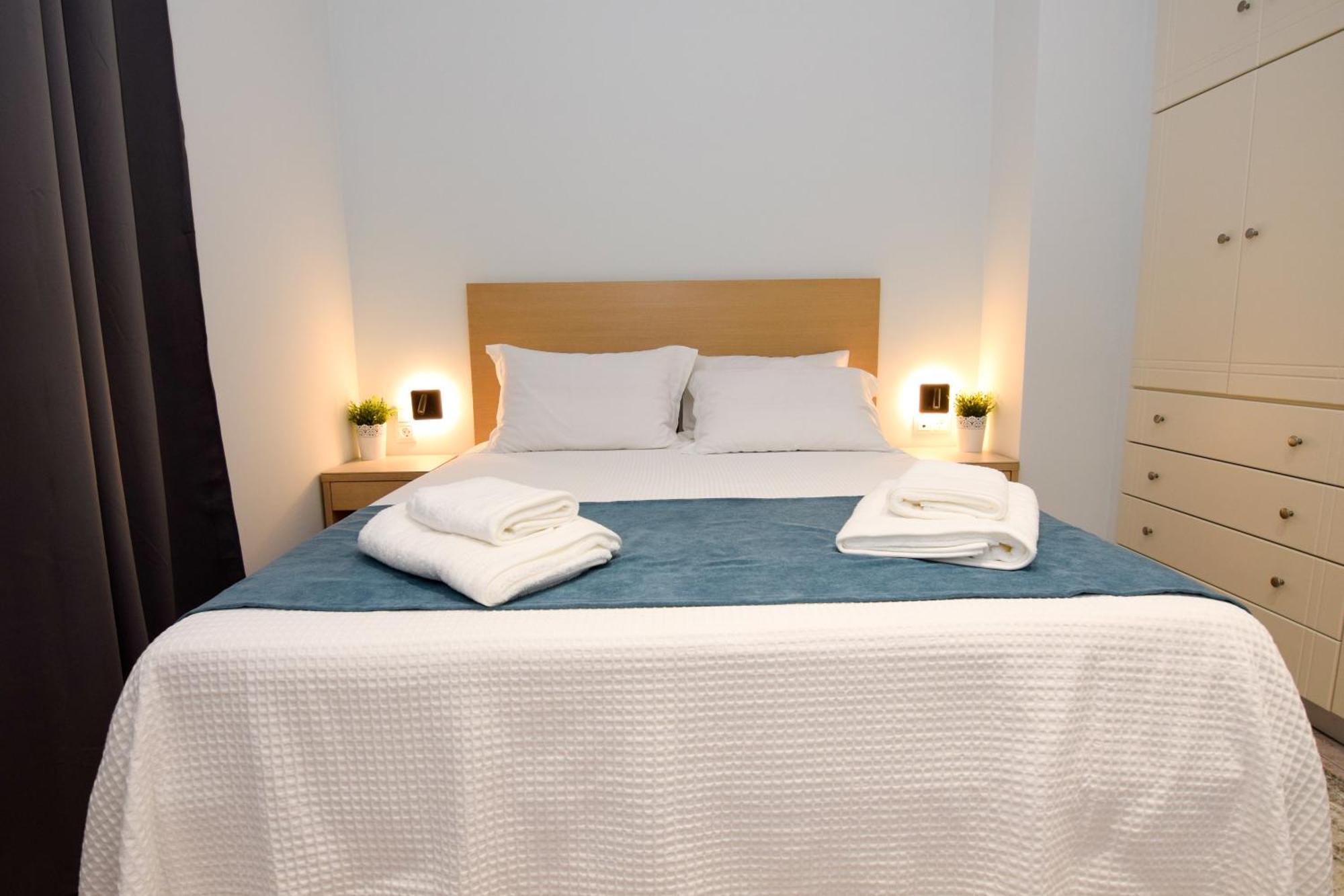 Katakis Luxury Apartment Chania  Exteriör bild