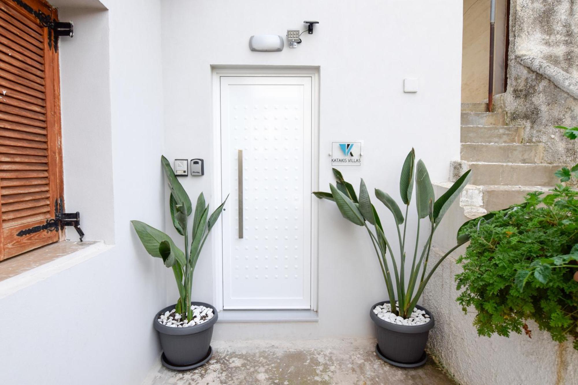 Katakis Luxury Apartment Chania  Exteriör bild