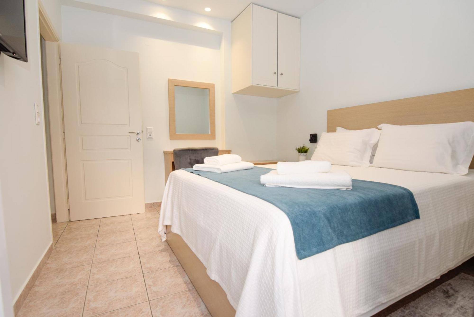 Katakis Luxury Apartment Chania  Exteriör bild